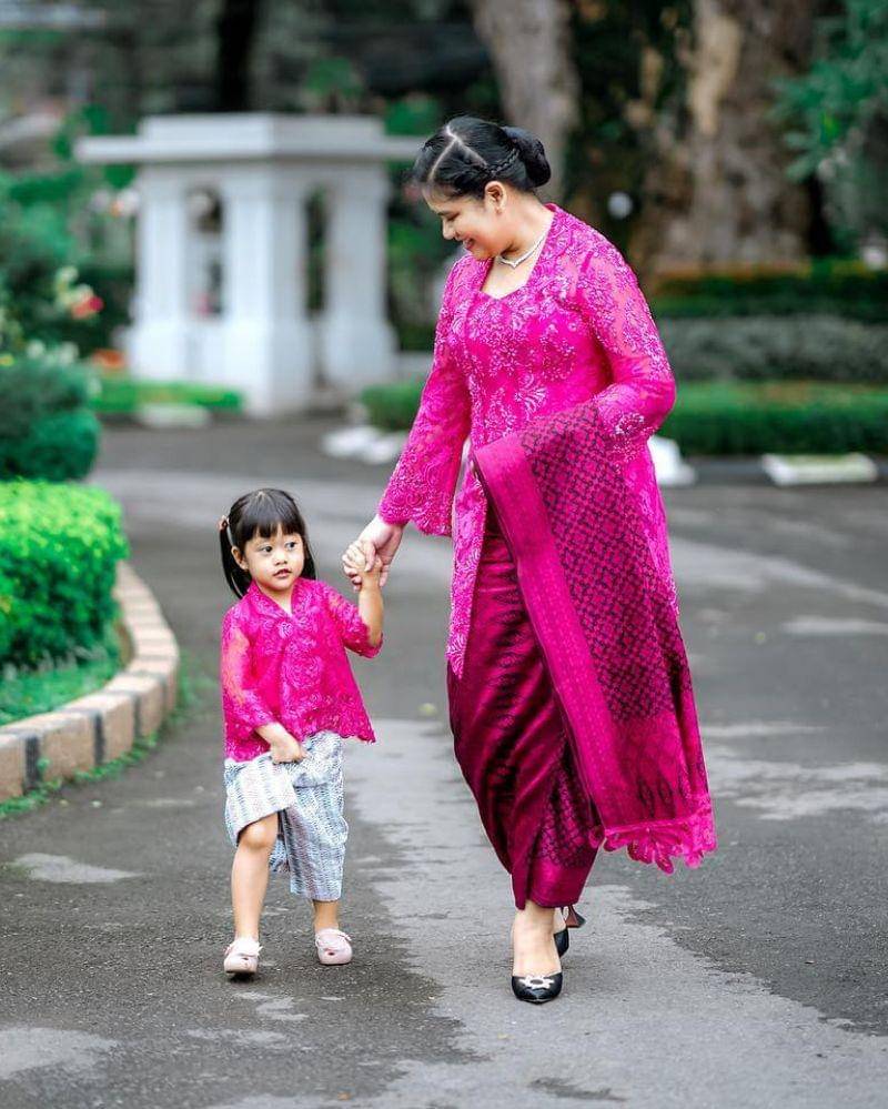 Instagram.com/ayanggkahiyang